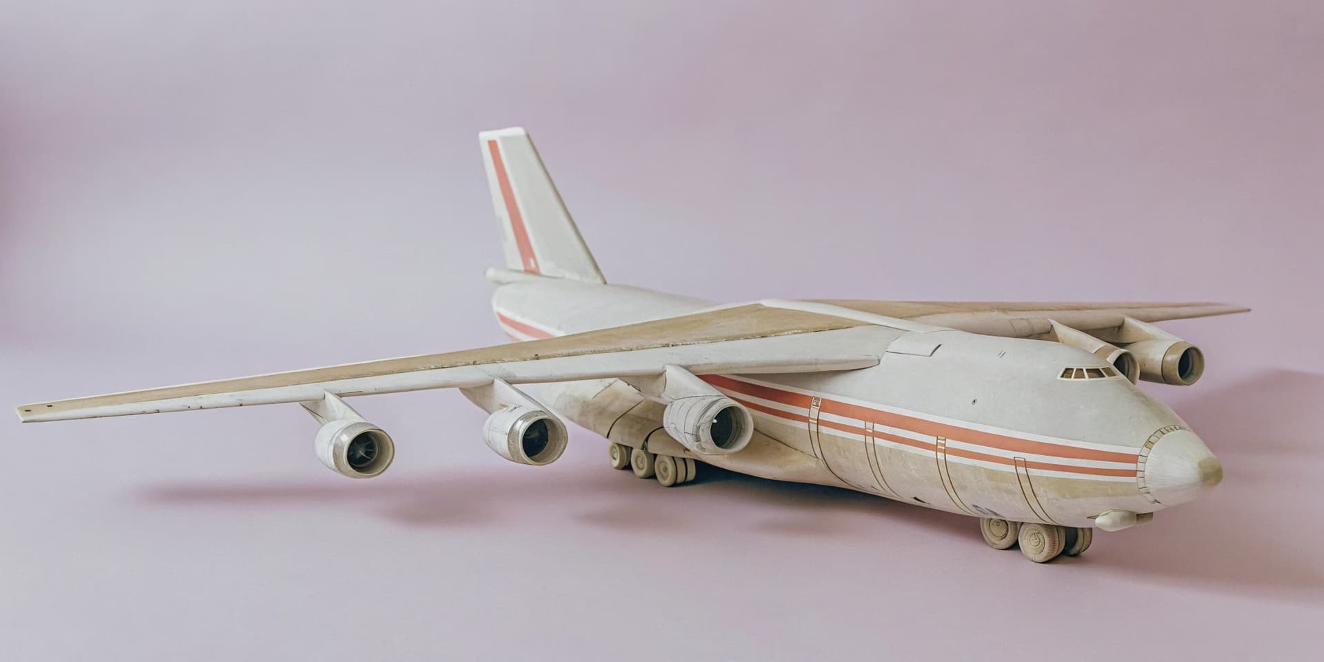 Best Cargo Aircraft for Bulk Commodities in 2026 - African Aviation Insight by Herve Wabo